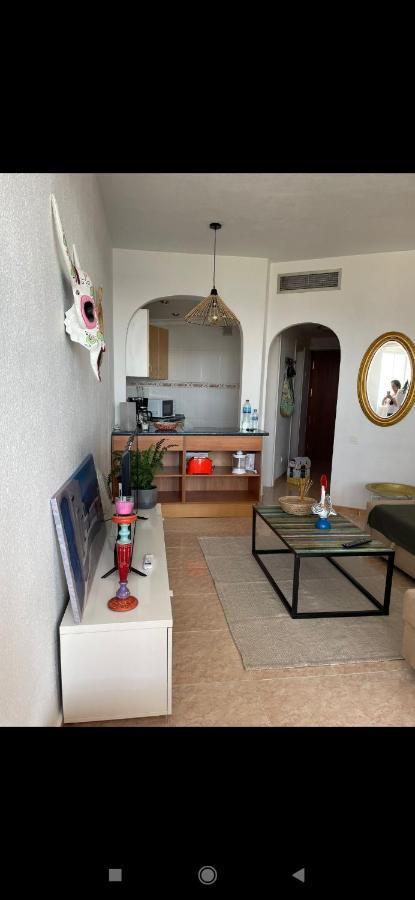 Estudio En La Colina Zona Playamar Торемолинос Екстериор снимка